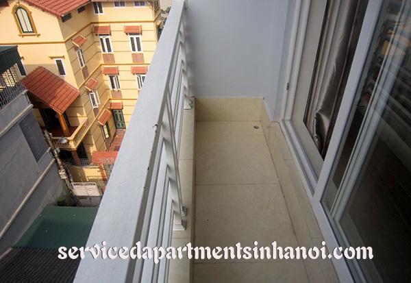Full of light serviced apartment for rent in Tay Ho near To Ngoc Van street 10