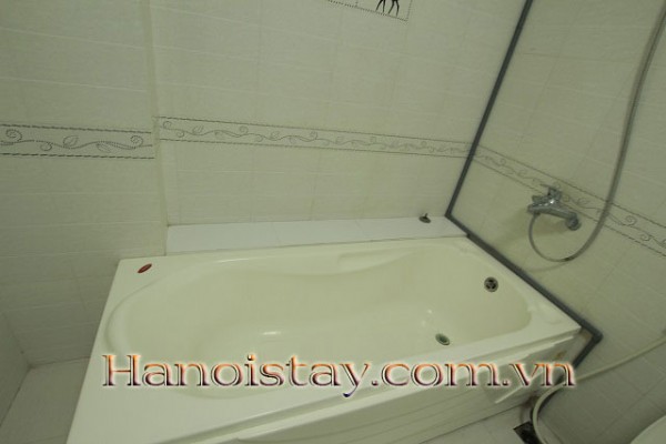 Full of Light Two bedroom Apartment for rent in Au Co street, Close to West Lake 8