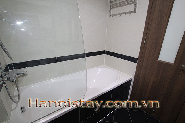 Full of Light Two Bedroom Property Rental in Tay Ho, Close to Oriental Palace 2