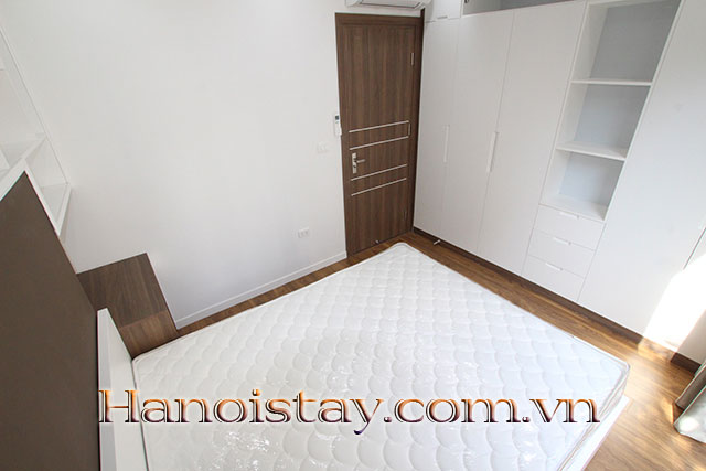 Full of Light Two Bedroom Property Rental in Tay Ho, Close to Oriental Palace 2