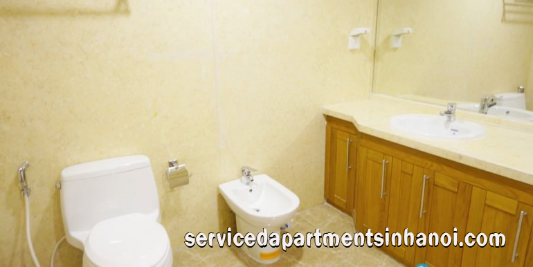 Fully furnished Three Bedrooms Apartment in R4, Vinhomes Royal City 14