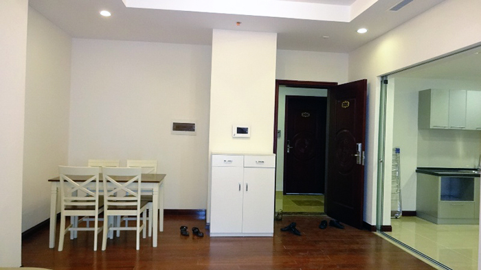 Fully furnished Two bedroom Apartment for rent in R1, Royal City Vinhomes, Reasonable price 3