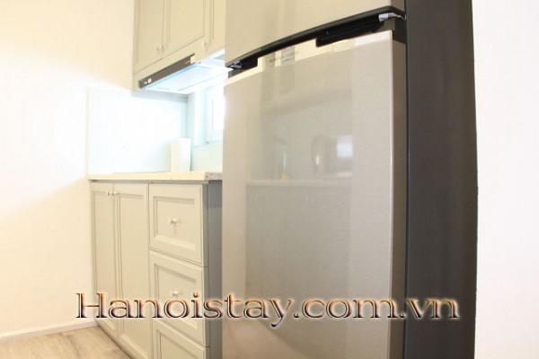 *Fully Furnished Two Bedroom Apartment Rental in Ba Dinh, Close to Lotte Center* 3