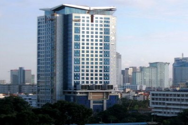 Fully furniture office for rent at Icon4 Building, Cau Giay, Hanoi 4