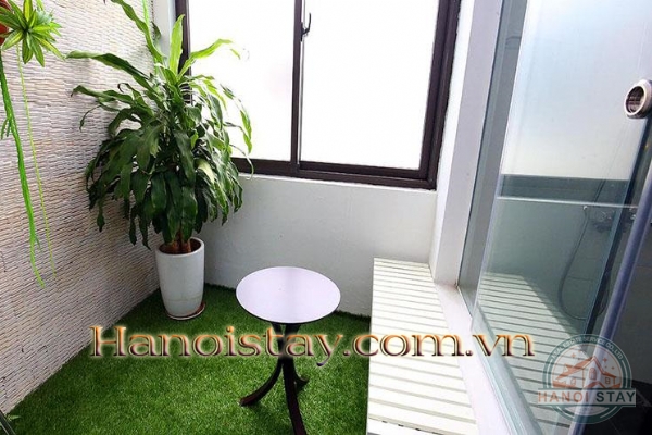 *Good price with Modern 2 Bedroom Apartment Rental in Xuan Dieu str, Tay Ho* 4
