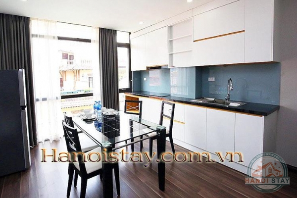 *Good price with Modern 2 Bedroom Apartment Rental in Xuan Dieu str, Tay Ho* 5