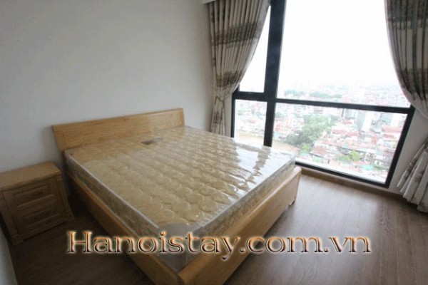 Good Size and Airy Three Bedroom Apartment Rental in HongKong Tower Building, Dong Da 2