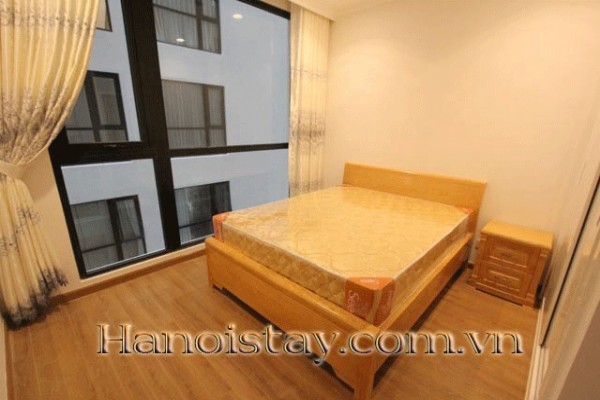 Good Size and Airy Three Bedroom Apartment Rental in HongKong Tower Building, Dong Da 5