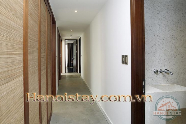*Gorgeous 03 Bedroom Serviced Property for rent in To Ngoc Van street, Tay Ho, Only 400 Steps to the Lake* 6