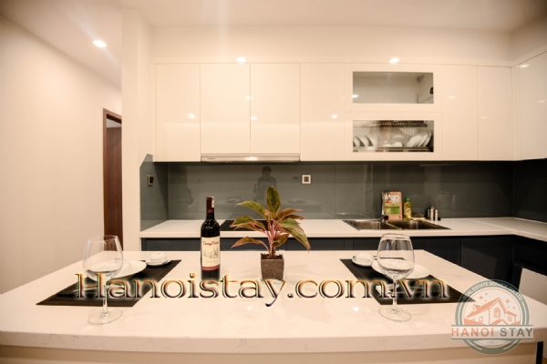 *Gorgeous Condo Apartment For Rent in Vinhomes Metropolis Lieu Giai, Ba Dinh District* 14