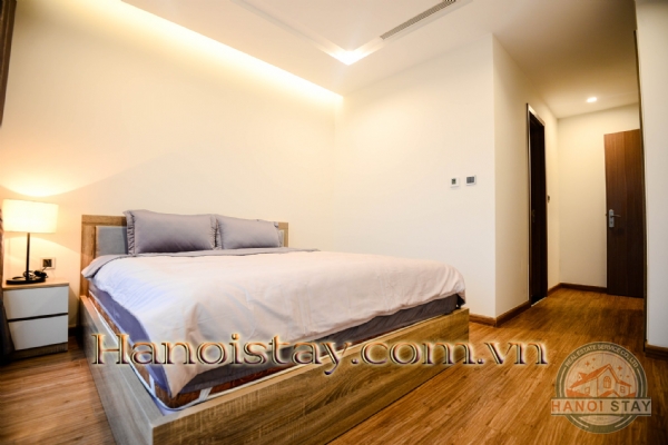 *Gorgeous Condo Apartment For Rent in Vinhomes Metropolis Lieu Giai, Ba Dinh District* 3