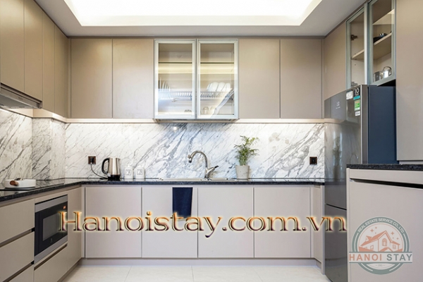 *Gorgeous Luxury 2 Bedroom Serviced Apartment For Rent in Truc Bach Area, Ba Dinh* 9