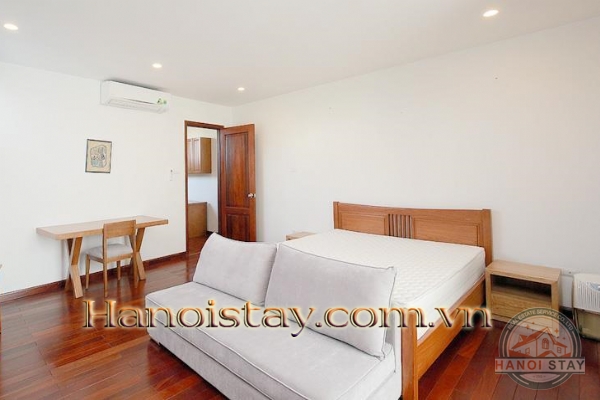 *Gorgeous Three Bedroom Apartment Rental with Pool in Tay Ho Road, near Somerset West Point* 17