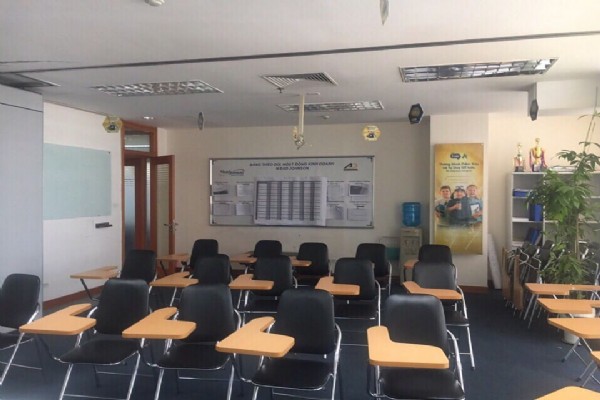 Grade A office for lease, 280m2 in Viglacera building, Tu Liem district 4