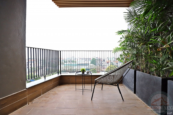 *Great Balcony!Great Views! Great Amenities! Enjoyable Duplex 02 Br apartment in Tay Ho* 1