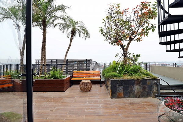 *Great Balcony!Great Views! Great Amenities! Enjoyable Duplex 02 Br apartment in Tay Ho* 6