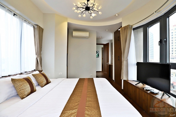 *Great Balcony!Great Views! Great Amenities! Enjoyable Duplex 02 Br apartment in Tay Ho* 9