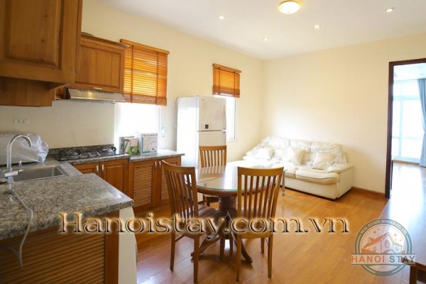 *Great Lake View Apartment For Rent in Yen Phu str, Tay Ho at a reasonable cost* 2