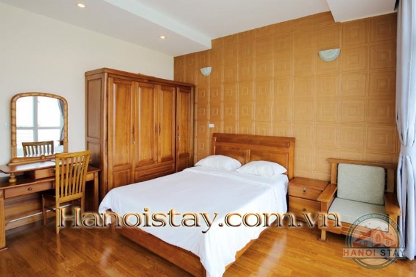 *Great Lake View Apartment For Rent in Yen Phu str, Tay Ho at a reasonable cost* 8