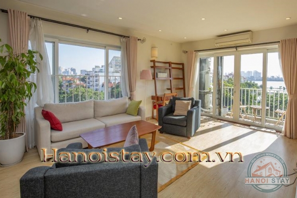 *Great Lake Views, Great Location, Newly Renovated 03 BR Apartment Rental in To Ngoc Van str, Tay Ho* 3