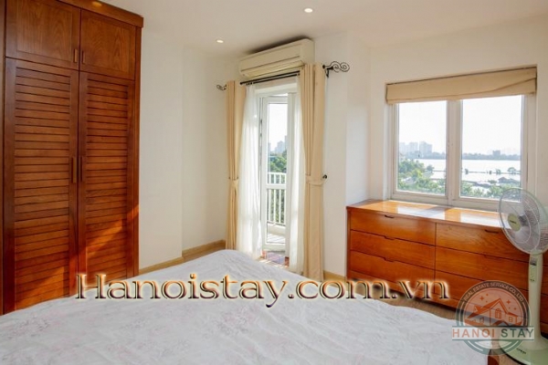 *Great Lake Views, Great Location, Newly Renovated 03 BR Apartment Rental in To Ngoc Van str, Tay Ho* 16