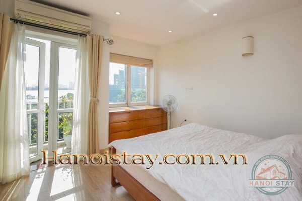 *Great Lake Views, Great Location, Newly Renovated 03 BR Apartment Rental in To Ngoc Van str, Tay Ho* 18