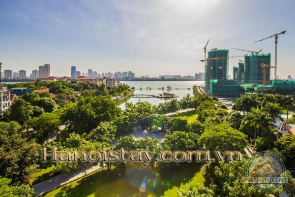 *Great Lake Views, Great Location, Newly Renovated 03 BR Apartment Rental in To Ngoc Van str, Tay Ho* 39
