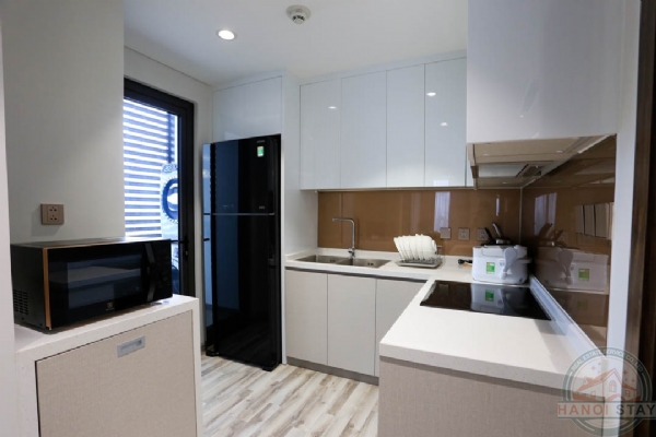 Great Location & Best Value 3 BR Apartment In Giang Vo Str Ba Dinh, Elegantly Furnished 3