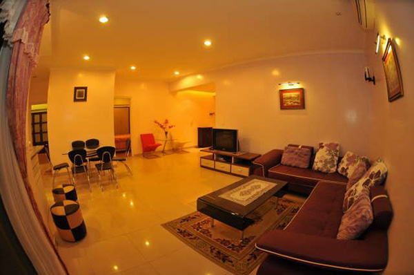 Great View three bedroom apartment for rent in 71 Nguyen Chi Thanh 2