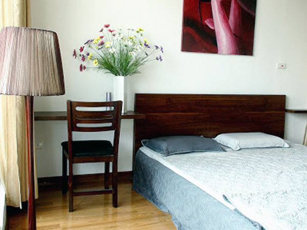 High Class Two and Three Bedroom Apartment for rent in Tran Duy Hung st, Cau GIay 9