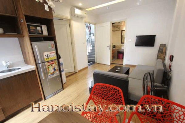 High Floor and Modern One Bedroom Apartment Rental in Truc Bach Area, Ba Dinh 4