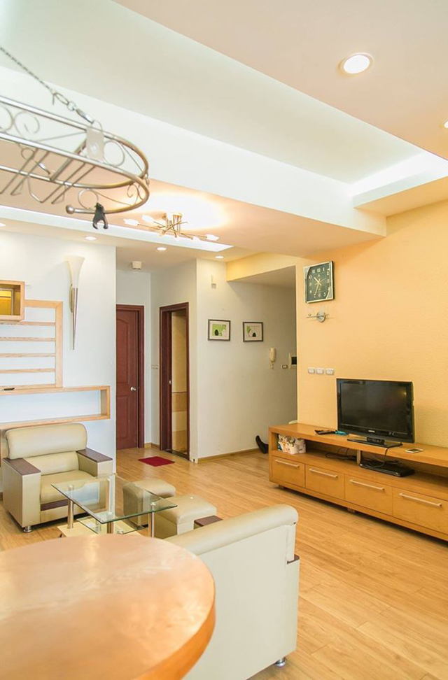 *High Floor Three Bedroom Apartment Rental in 93 Lo Duc Street, Hai Ba Trung* 14