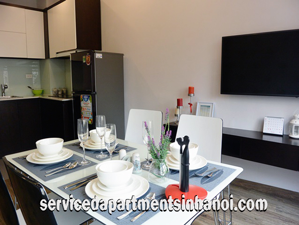 High Quality One Bedroom Apartment Rental in Center of Ba Dinh, Close to Truc Bach Lake 4