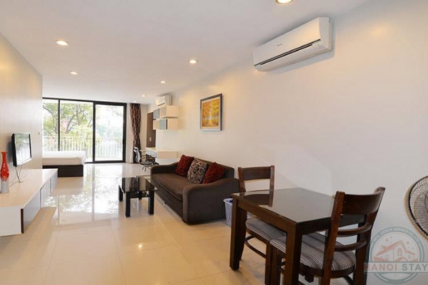 High Quality serviced apartment in Truc Bach, Lake view, Small balcony 1