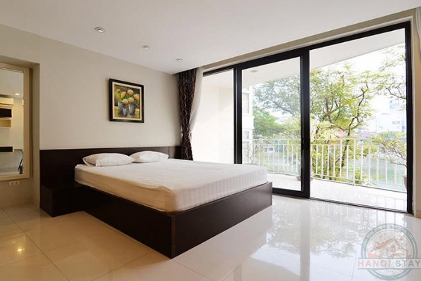 High Quality serviced apartment in Truc Bach, Lake view, Small balcony 2