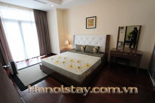 High Quality Three Bedroom Apartment Rental in HongKong Tower, Dong Da 2