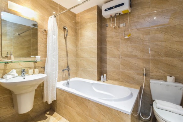 High Quality two bedroom apartment for rent in center of Hoan Kiem district 4