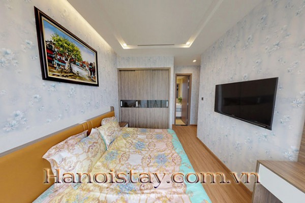 *High Standard 2 Bedroom Serviced Apartment Rental in Vinhomes Metropolis* 11
