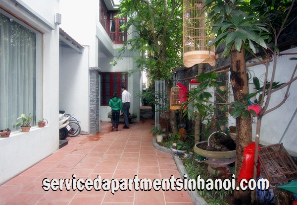 Huge Four Bedroom Villa Rental in To Ngoc Van With Jacuzzi, nice garden & Swimming Pool 2