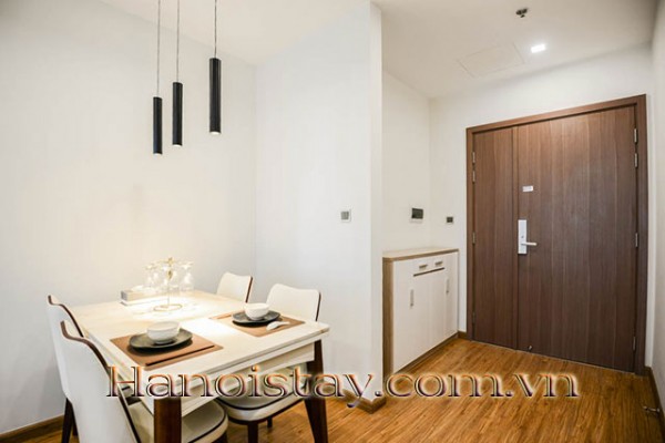 *Ideally New built Luxury Two Bedroom Apartment for rent in Vinhomes Metropolis* 1