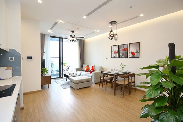 *Ideally New built Luxury Two Bedroom Apartment for rent in Vinhomes Metropolis* 14