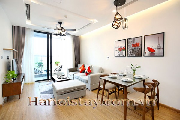 *Ideally New built Luxury Two Bedroom Apartment for rent in Vinhomes Metropolis* 16