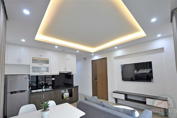Ideally positioned 02 Bedroom Apartment for rent in Hoan Kiem District, near Hanoi Old Quarter. 2
