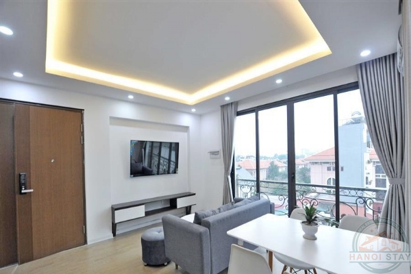 Ideally positioned 02 Bedroom Apartment for rent in Hoan Kiem District, near Hanoi Old Quarter. 3