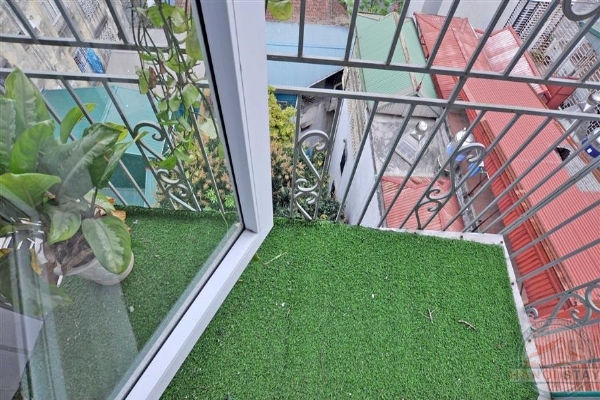 Ideally positioned 02 Bedroom Apartment for rent in Hoan Kiem District, near Hanoi Old Quarter. 15
