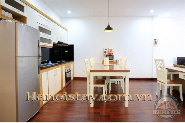 *Ideally situated 2 Bedroom flat for rent in the heart of Tay Ho, very reasonable price* 11