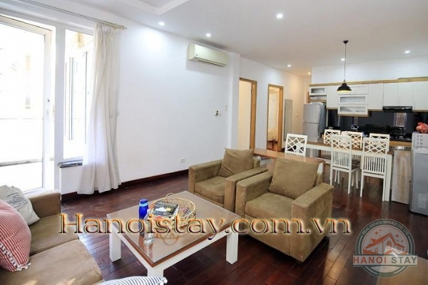 *Ideally situated 2 Bedroom flat for rent in the heart of Tay Ho, very reasonable price* 17