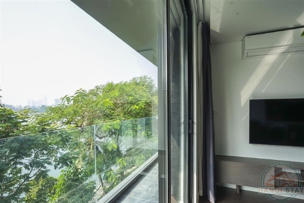 *Impressive Lake View Apartment for rent in Truc Bach, Ba Dinh, Modern Furniture* 6