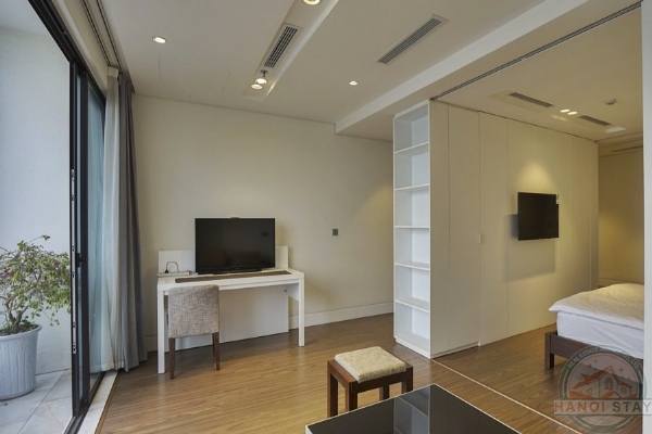 Lake View 01 BR Apartment Rental in Yen Phu Area, Tay Ho 7