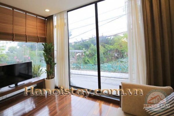 *Lake View 02 Bedroom Flat for rent in Quang Khanh street, Tay Ho, Good Discount for COVID Time* 1